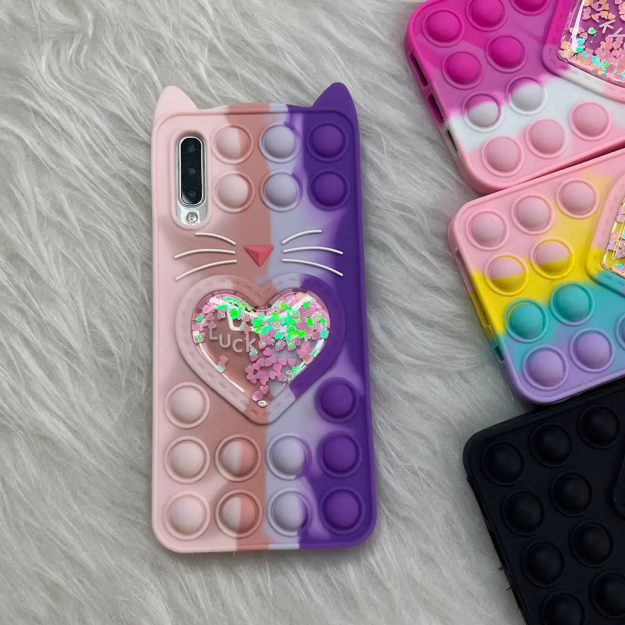 6905e383-e9c2-4bae-86ed-212135b92c90 فیجت گربه آکواریومی سامسونگ