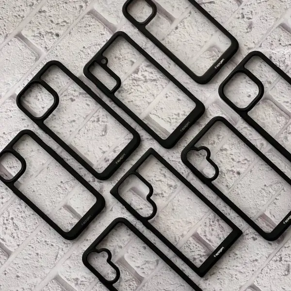 قاب آیفون اسپیژن دور مشکی